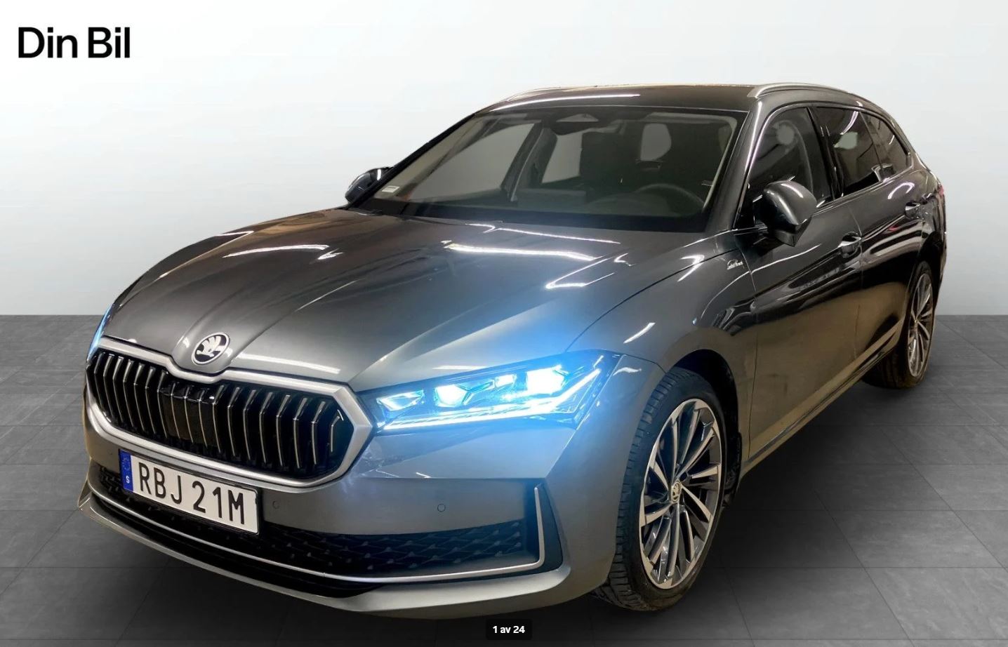 ŠKODA SUPERB Combi L&K 2.0 TDI 142kW DSG 4X4 neztop tažné