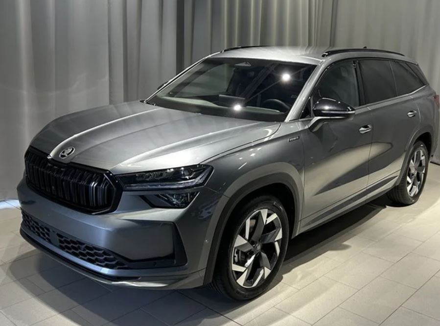 ŠKODA KODIAQ SPORTLINE BUSINESS EDITION 1.5 TSI M-HEV