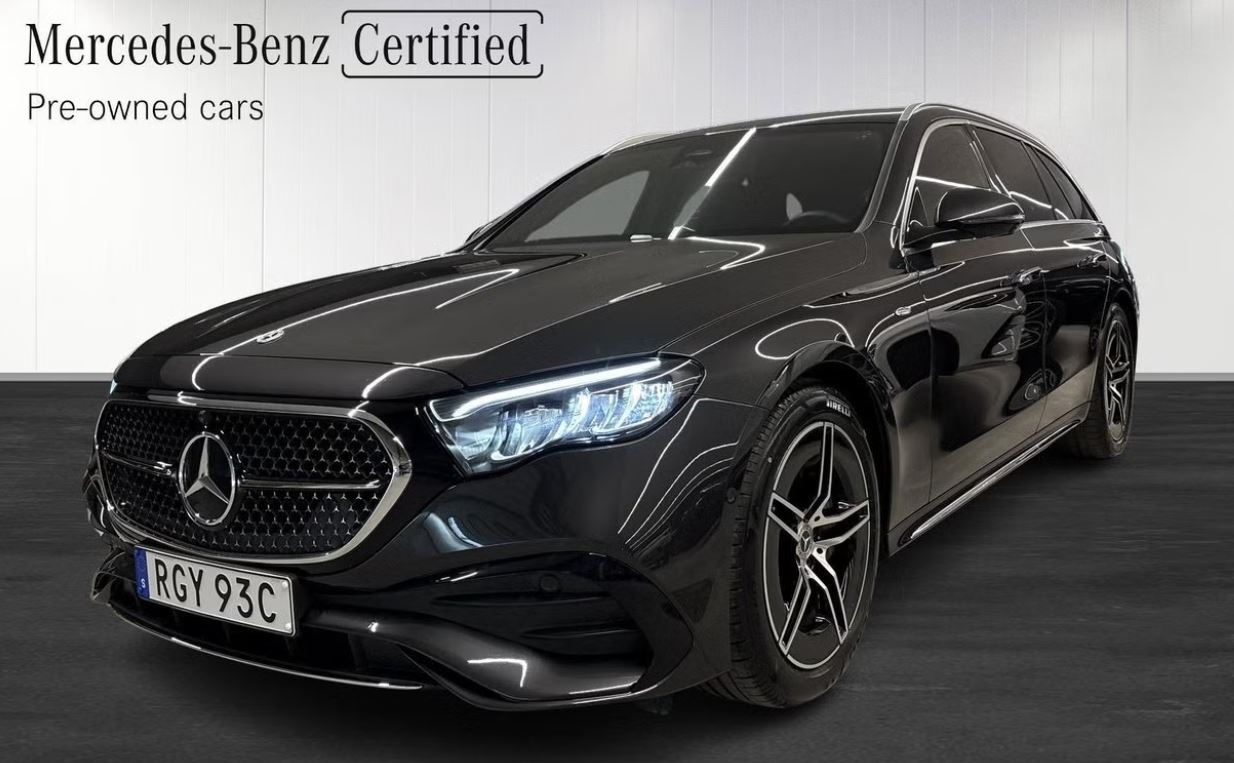 MERCEDES-BENZ E 300e AMG Aut