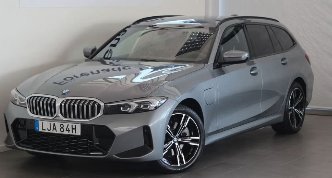 BMW 330e Touring M Sport tažné