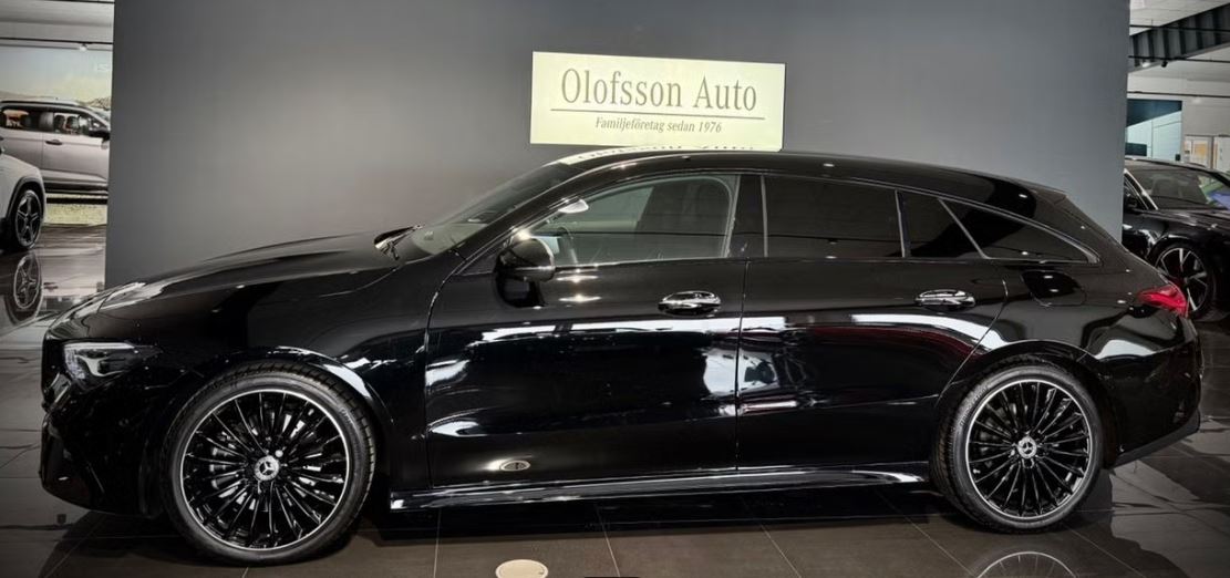 MERCEDES-BENZ CLA 200 AMG Burmester Nightpackage 19"