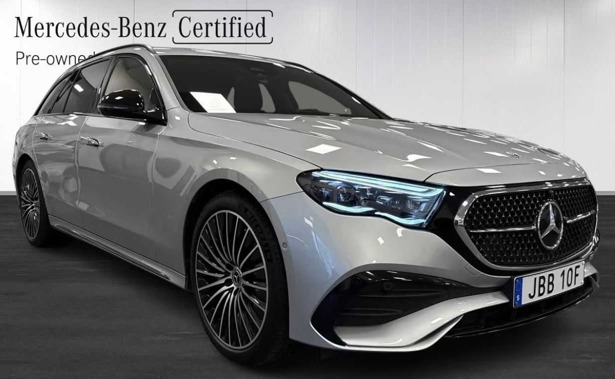 MERCEDES-BENZ E 300e AMG Distronic 360 Kamera Keyless